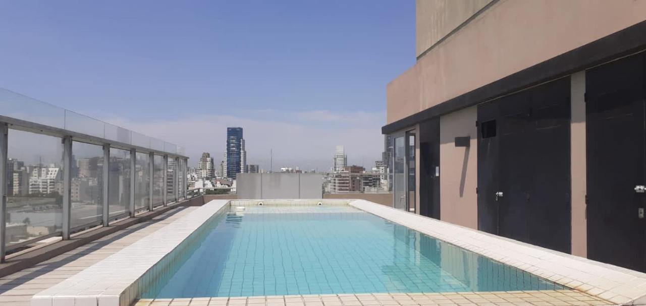 Apartamento Av Kennedy Y Cervino A Metros Embajada Eeuu 布宜诺斯艾利斯 外观 照片